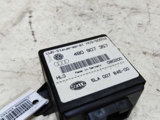 blok-upravleniia-korrektorom-far-audi-a6-c5-art-50762