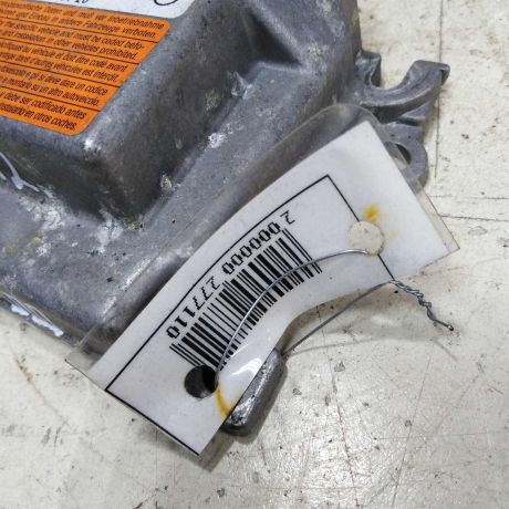 blok-upravleniia-airbag-poduski-bezopasnosti-audi-a6-c5-art-50772-big-1