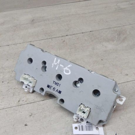 blok-upravleniia-peckoi-i-kondicionerom-mazda-6-gg-18i-art-50900-big-1