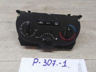 blok-upravleniia-peckoi-i-kondicionerom-peugeot-307-art-51048