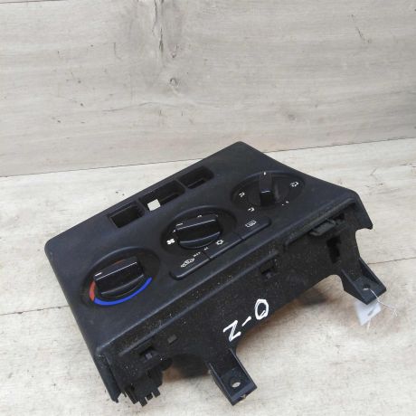 blok-upravleniia-peckoi-i-kondicionerom-opel-zafira-a-art-51094-big-1