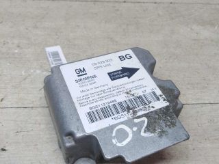 blok-upravleniia-airbag-poduskami-bezopasnosti-opel-zafira-a-art-51116