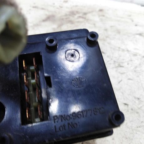 blok-upravleniia-peckoi-i-kondicionerom-daewoo-nexia-15i-art-51211-big-4