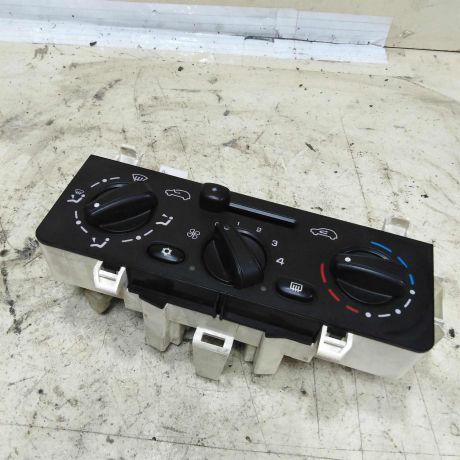 blok-upravleniia-peckoi-i-kondicionerom-citroen-c3-art-51357-big-0