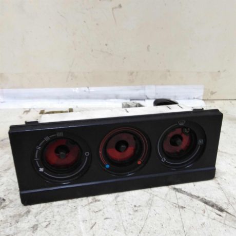 blok-upravleniia-peckoi-audi-80-b3-art-51721-big-0