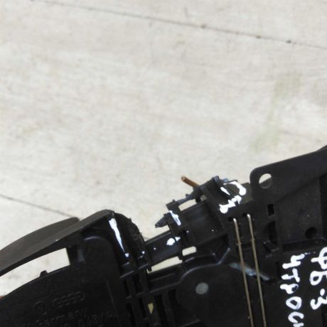 blok-upravleniia-peckoi-volkswagen-passat-b3-b4-volkswagen-golf-3-volkswagen-vento-art-51764-big-1