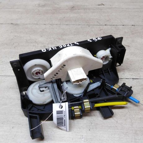 blok-upravleniia-peckoi-volkswagen-golf-3-volkswagen-vent-tri-trosa-art-51772-big-2