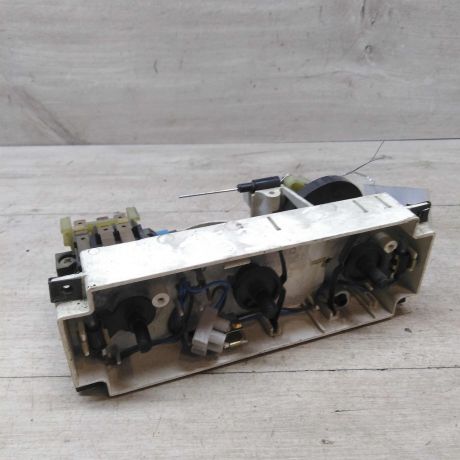 blok-upravleniia-peckoi-audi-80-b3-audi-80-b4-art-51850-big-0