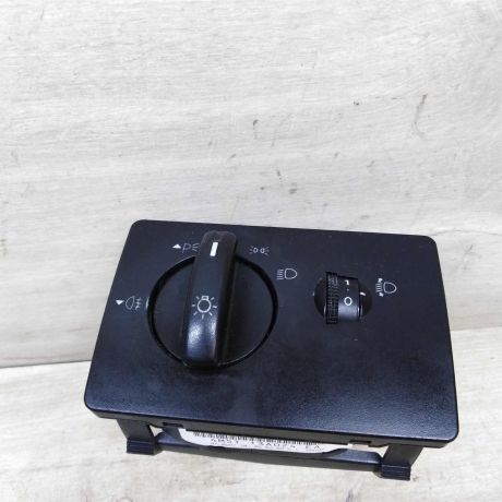 blok-upravleniia-svetom-ford-focus-2-do-rest-art-52065-big-0