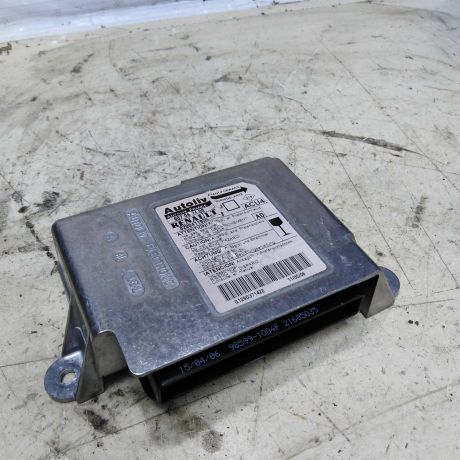 blok-upravleniia-air-bag-renault-scenic-2-art-52464-big-0