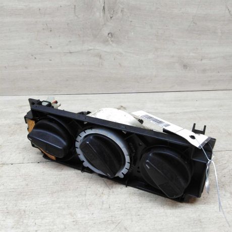 blok-upravleniia-peckoi-volkswagen-golf-3-volkswagen-vento-volkswagen-passat-b3-volkswagen-passat-b4-art-52637-big-0