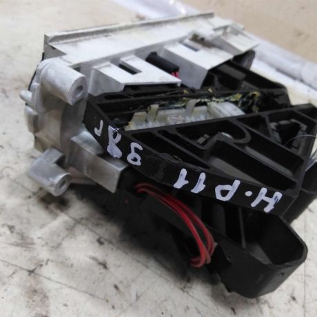 blok-upravleniia-peckoi-kondicionerom-nissan-primera-p11-art-52791-big-2