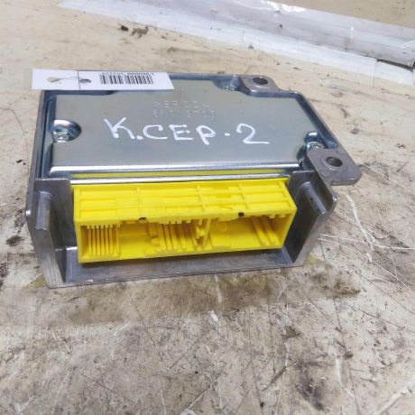 blok-upravleniia-airbag-poduskami-bezopasnosti-kia-cerato-2-art-53893-big-3