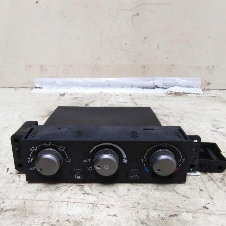 blok-upravleniia-peckoi-kondicionerom-mitsubishi-lancer-9-20i-art-54340-big-0