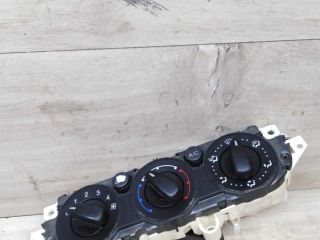 blok-upravleniia-peckoi-i-kondicionerom-ford-c-max-04gv-art-54526