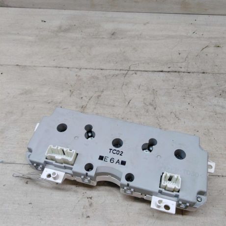 blok-upravleniia-peckoi-mazda-6-gg-art-54614-big-2