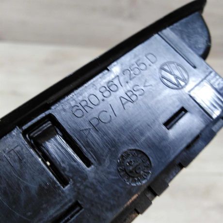 blok-upravleniia-steklopodieemnikami-volkswagen-polo-5-evropeiskaia-sborka-art-55113-big-3