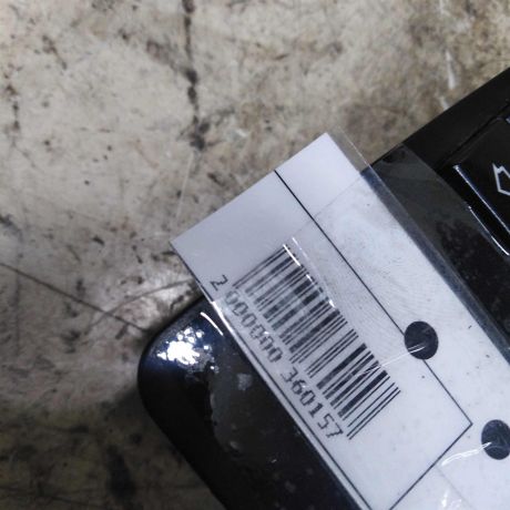 blok-upravleniia-steklopodieemnikami-bmw-e39-28i-mkpp-art-55798-big-2