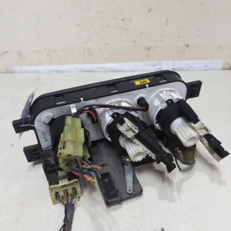 blok-upravleniia-peckoi-i-kondicionerom-daewoo-matiz-art-56754-big-1