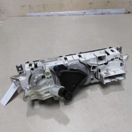 blok-upravleniia-peckoi-i-kondicionerom-ford-focus-2-rest-art-57461-big-4