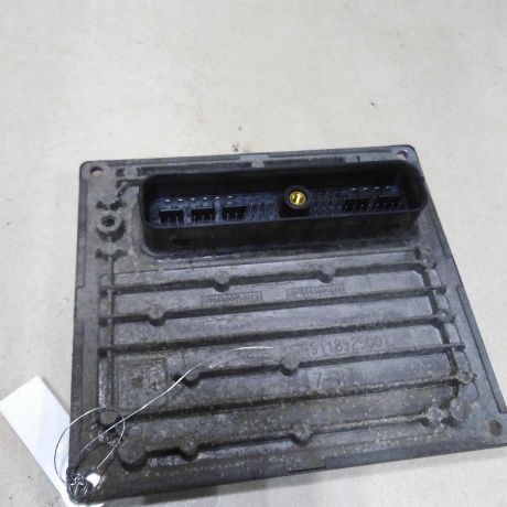 ebu-dvigatelia-ford-focus-2-rest-16i-fyja-art-57650-big-2