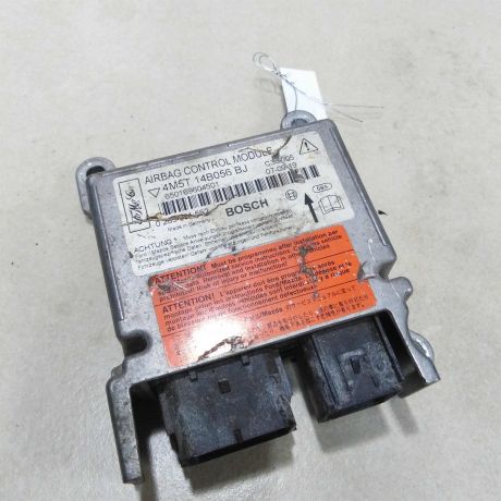 blok-upravleniia-airbag-poduskami-bezopasnosti-ford-focus-2-do-rest-art-57878-big-0