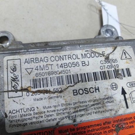 blok-upravleniia-airbag-poduskami-bezopasnosti-ford-focus-2-do-rest-art-57878-big-1