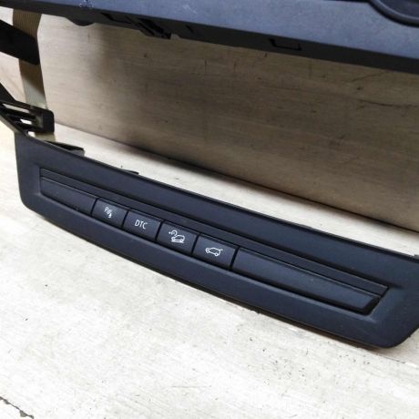 blok-upravleniia-peckoi-klimat-kontrolem-ramka-magnitoly-bmw-x5-ii-e70-do-rest-art-57958-big-5