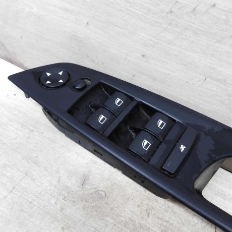 blok-upravleniia-steklopodieemnikami-bmw-x5-ii-e70-do-rest-art-58033-big-4
