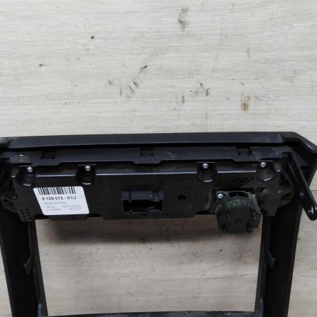 blok-upravleniia-peckoi-klimat-kontrolem-bmw-x5-ii-e70-do-rest-art-58214-big-2