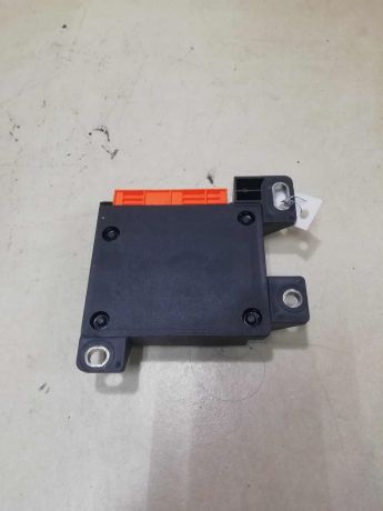 blok-upravleniia-airbag-poduskami-bezopasnosti-renault-duster-i-art-58417-big-3