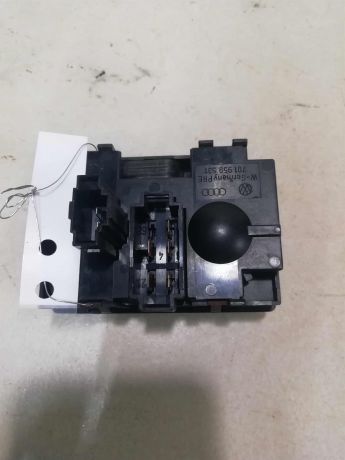 blok-upravleniia-peckoi-volkswagen-transporter-t4-24d-19tdi-art-59255-big-1