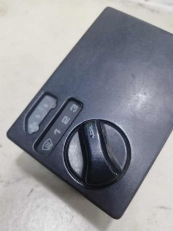 blok-upravleniia-peckoi-volkswagen-transporter-t4-24d-19tdi-art-59255-big-7