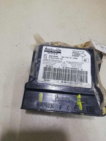 blok-upravleniia-airbag-peugeot-408-art-59566-big-0