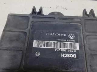 ebu-dvigatelia-volkswagen-golf-3-volkswagen-vento-18-aam-art-59894