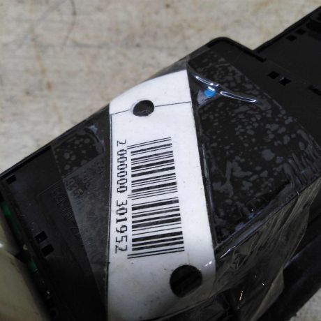 blok-upravleniia-steklopodieemnikov-hyundai-elantra-iii-art-60384-big-1