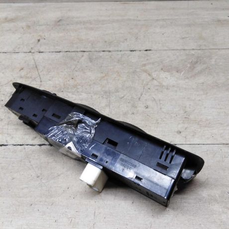 blok-upravleniia-steklopodieemnikov-hyundai-elantra-iii-art-60384-big-2