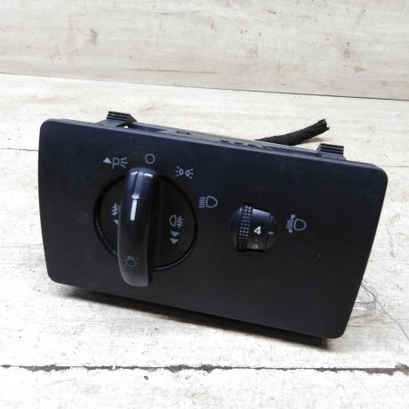 blok-upravleniia-svetom-ford-mondeo-3-art-60563-big-0