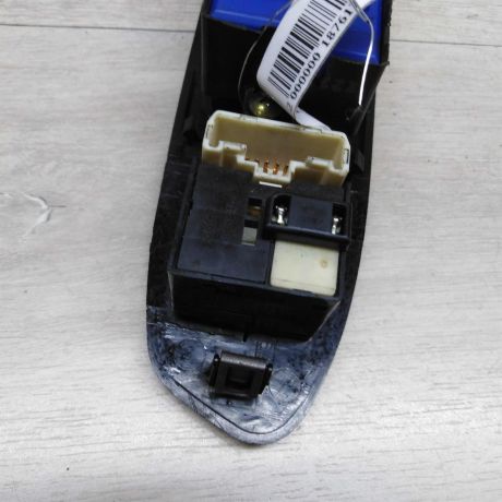 blok-upravleniia-steklopodieemnikami-subaru-forester-ii-art-60979-big-4