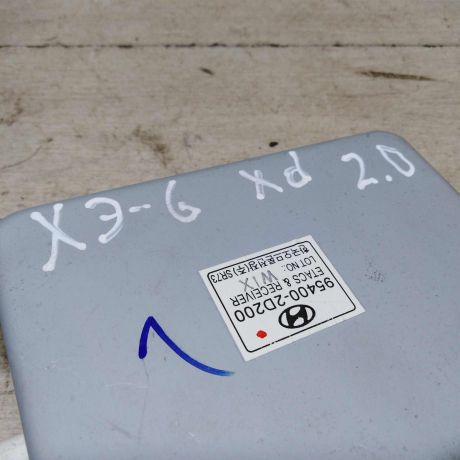 blok-upravleniia-hyundai-elantra-iii-xd-xetcbek-art-61182-big-1
