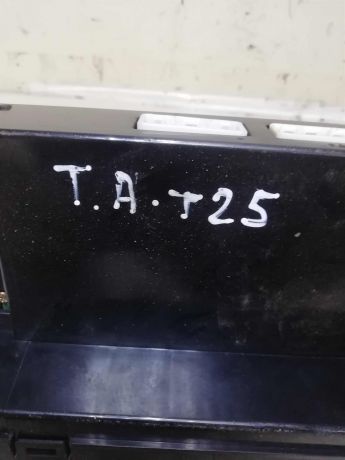 blok-upravleniia-peckoi-i-kondicionerom-toyota-avensis-t25-gor-art-61600-big-1