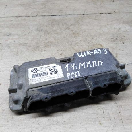 ebu-dvigatelia-skoda-octavia-a5-rest-2013gv-14i-bud-03c906024at-art-61684-big-0