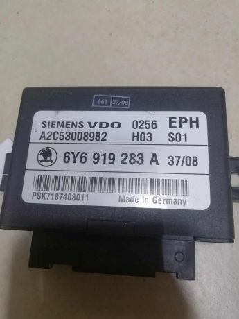 blok-upravleniia-parktronikami-skoda-octavia-tour-art-62120-big-2