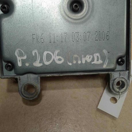 blok-airbag-poduskami-bezopasnosti-upravleniia-14i-kfw-peugeot-206-art-63255-big-3