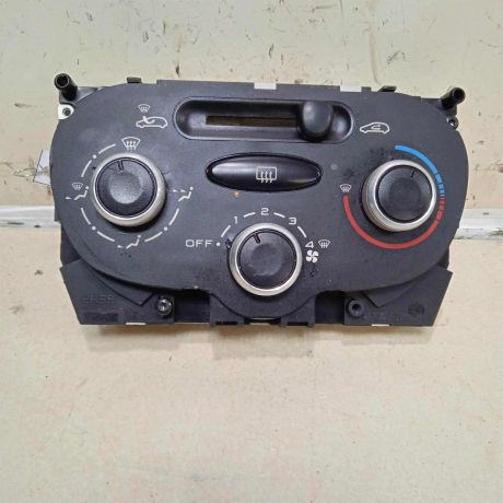 blok-upravleniia-peckoi-peugeot-206-art-63311-big-0