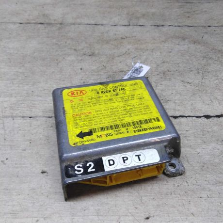 blok-upravleniia-airbag-kia-spectra-art-63642-big-0