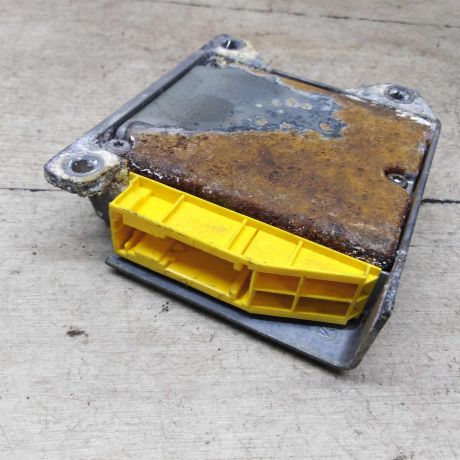 blok-upravleniia-airbag-kia-spectra-art-63642-big-3