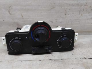 blok-upravleniia-peckoi-i-kondicionerom-renault-megane-2-art-66038