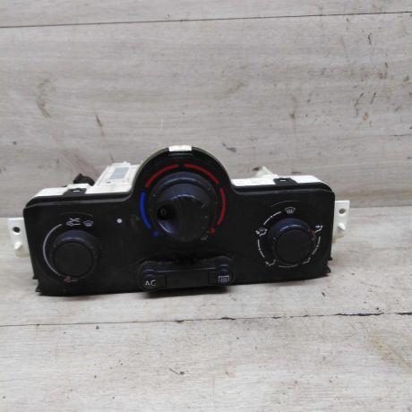 blok-upravleniia-peckoi-i-kondicionerom-renault-megane-2-art-66038-big-0