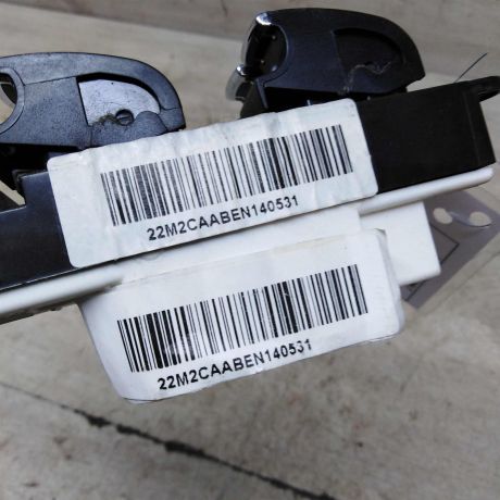 blok-upravleniia-steklopodieemnikami-great-wall-hover-m4-art-66412-big-2